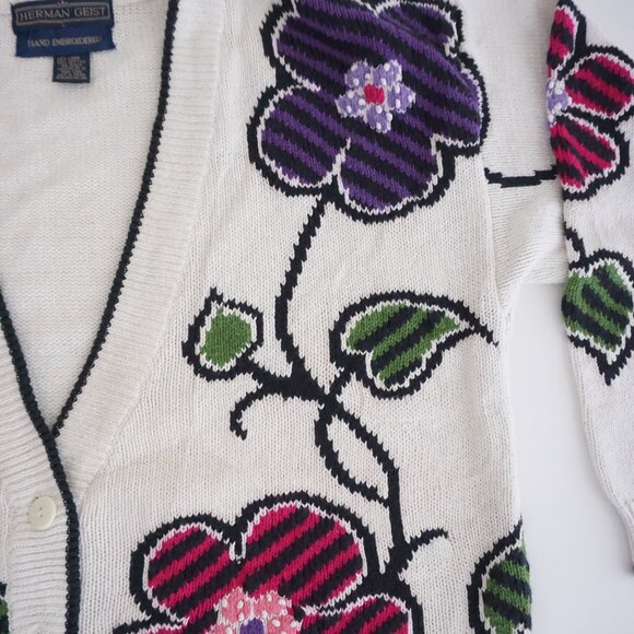 Vintage Herman Geist White Cotton Cardigan Floral Embroidered Grandmacore M - Picture 6 of 11